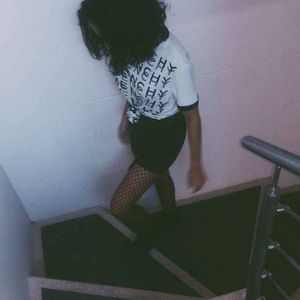 Meet your Posher, Rella